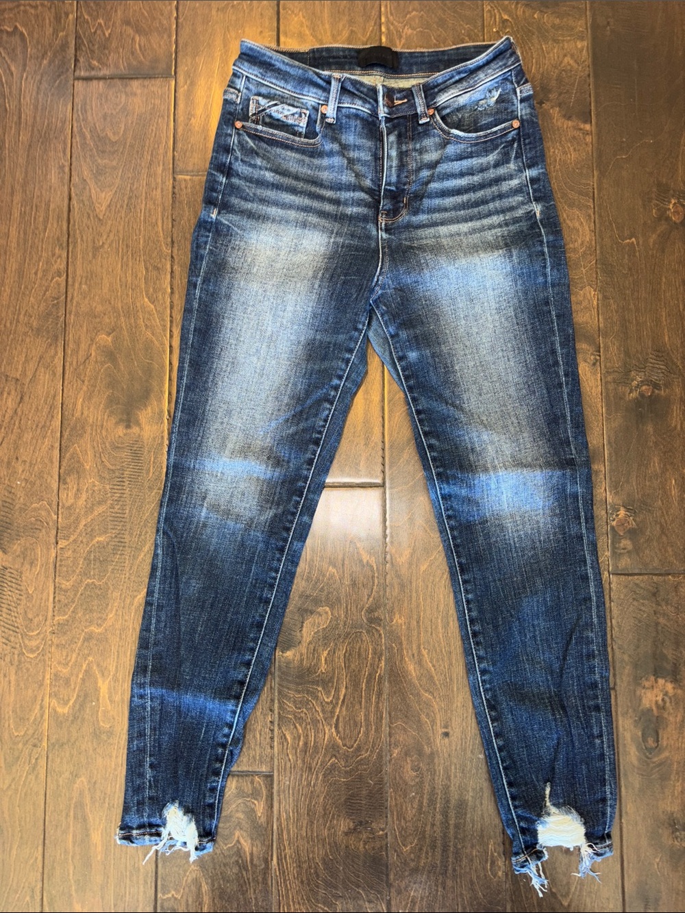 Buckle Women's Dark Blue Distressed Skinny Jeans